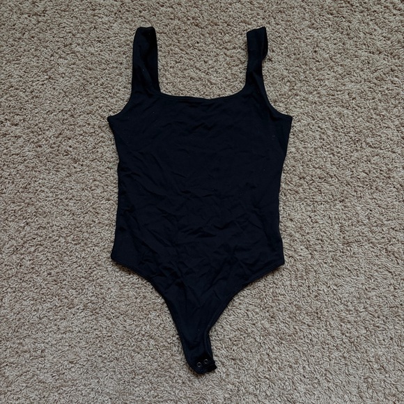 black abercrombie & fitch body suit - Picture 2 of 6